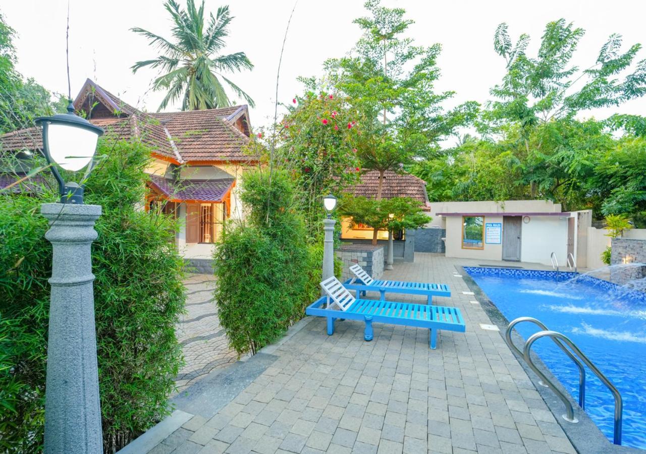 Pop Tavern Kovalam Beach Villa By Voye Homes Kültér fotó