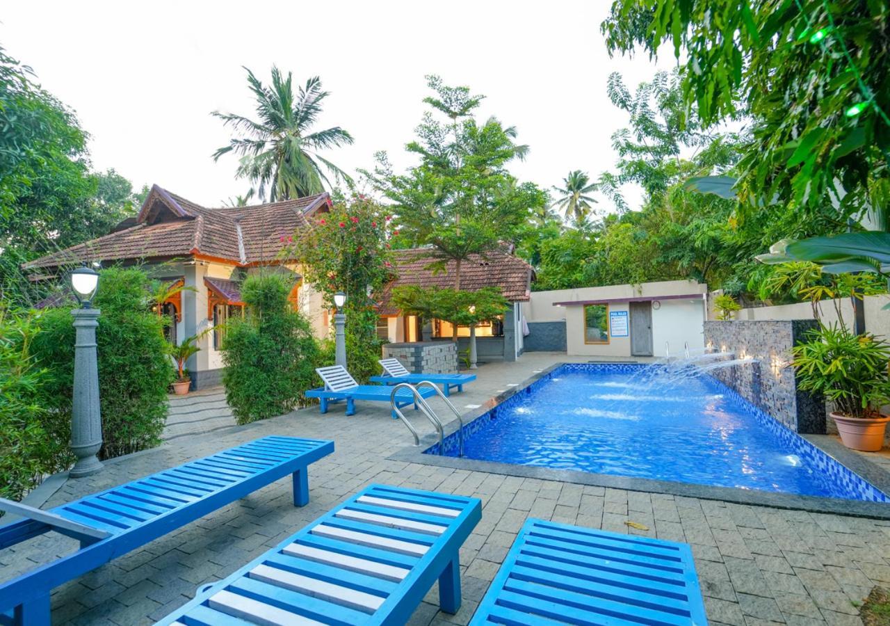 Pop Tavern Kovalam Beach Villa By Voye Homes Kültér fotó