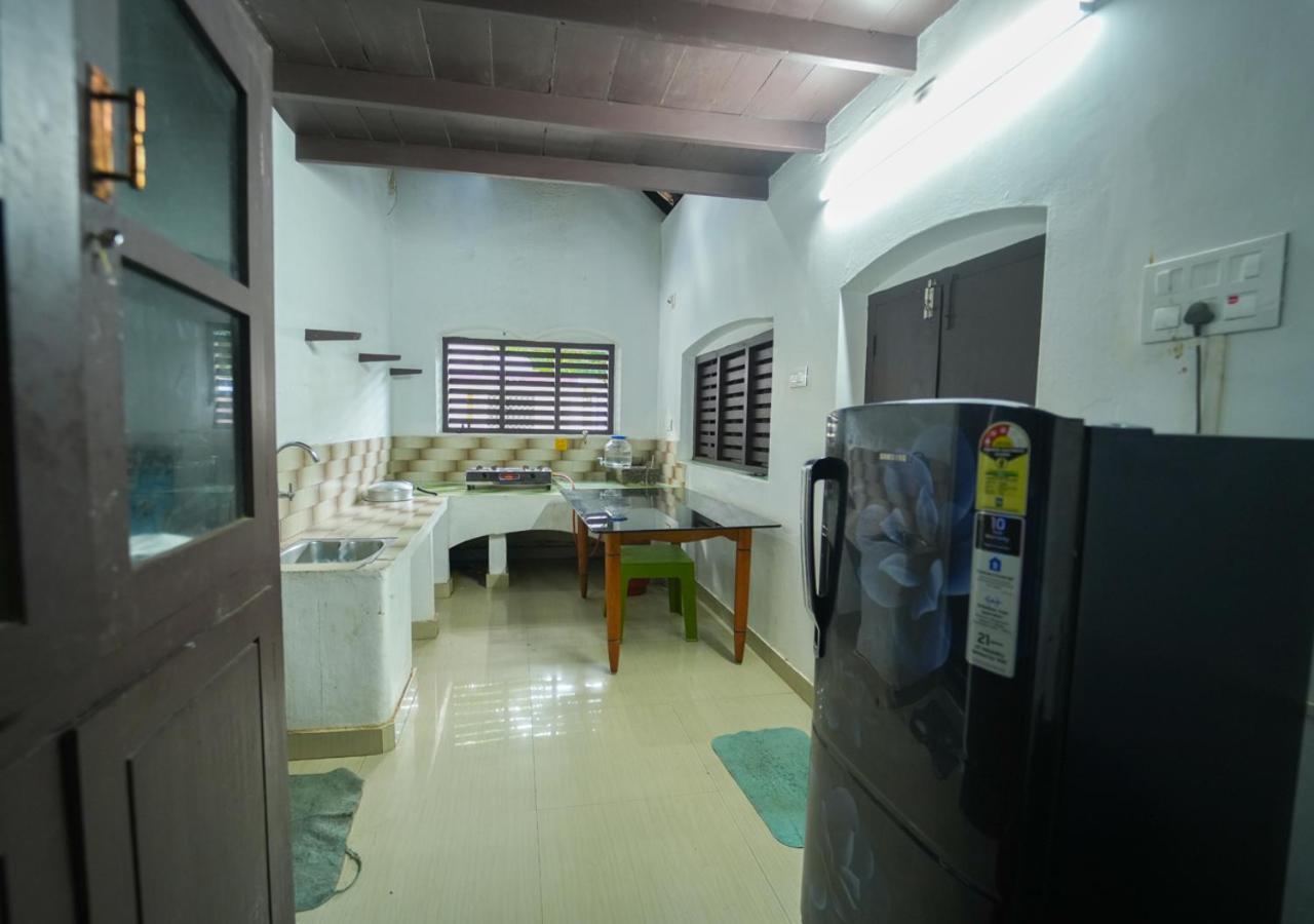 Pop Tavern Kovalam Beach Villa By Voye Homes Kültér fotó