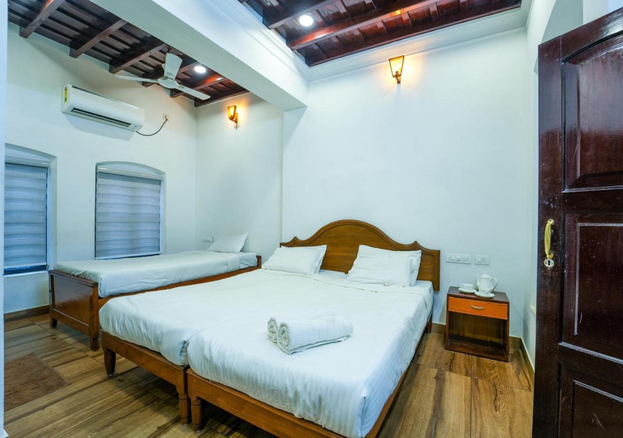 Pop Tavern Kovalam Beach Villa By Voye Homes Kültér fotó
