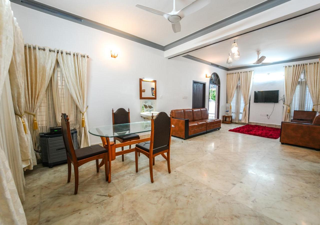 Pop Tavern Kovalam Beach Villa By Voye Homes Kültér fotó