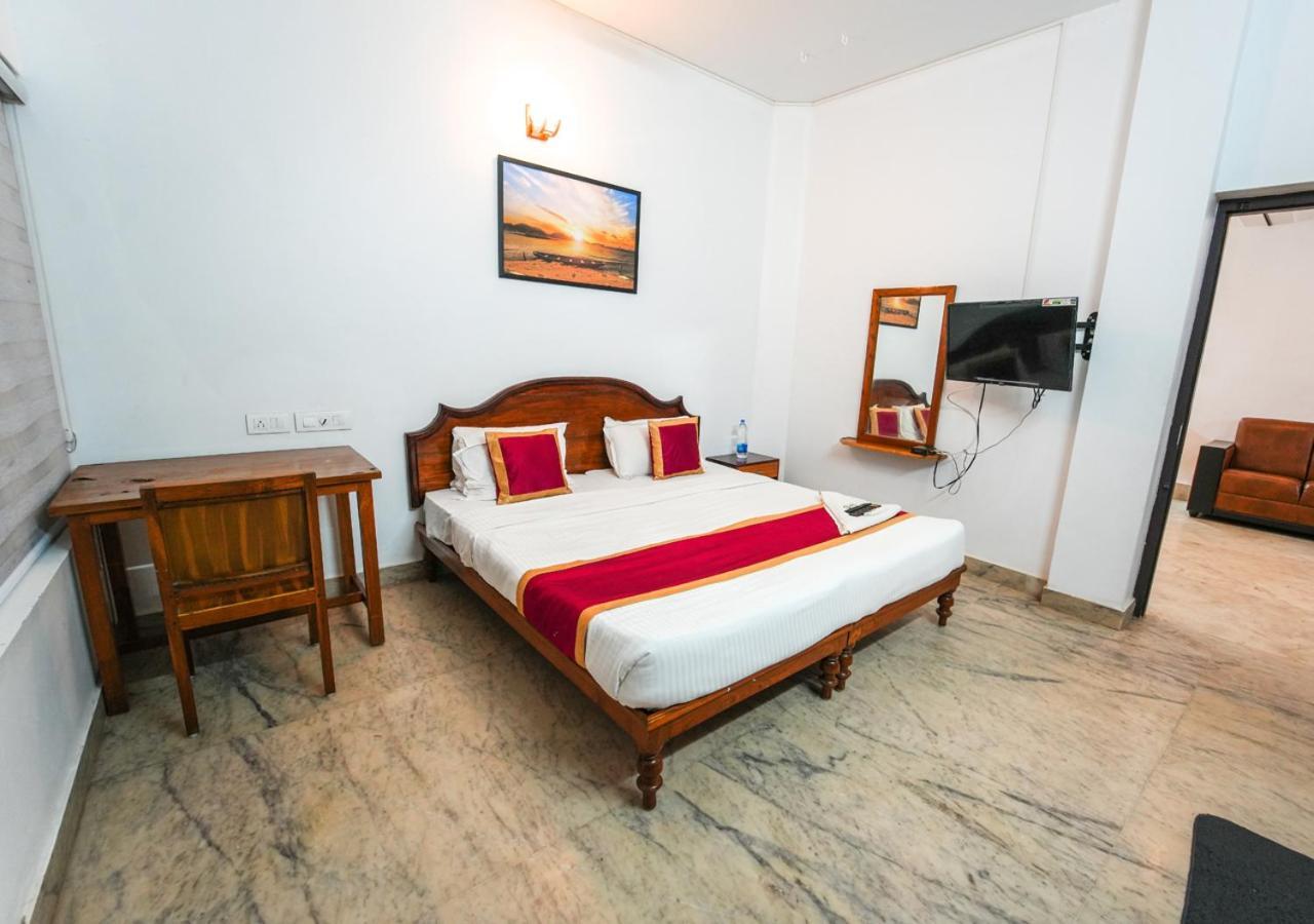 Pop Tavern Kovalam Beach Villa By Voye Homes Kültér fotó
